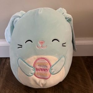 NWT Xin the blue bunny Easter edition squishmallow